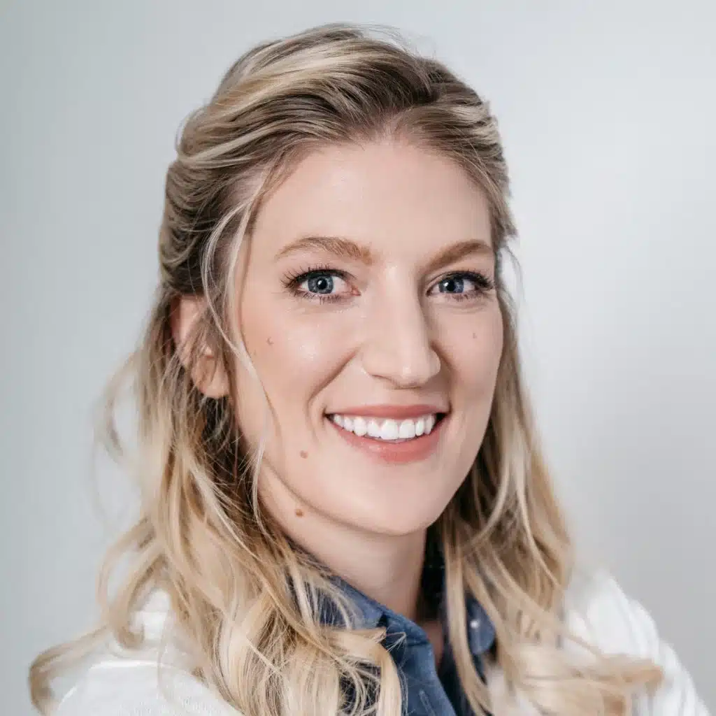 Dr. Lyndi Jones - Total Care Dental